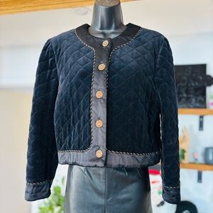 Chic Vintage Black Velvet Quilted Cropped Jacket